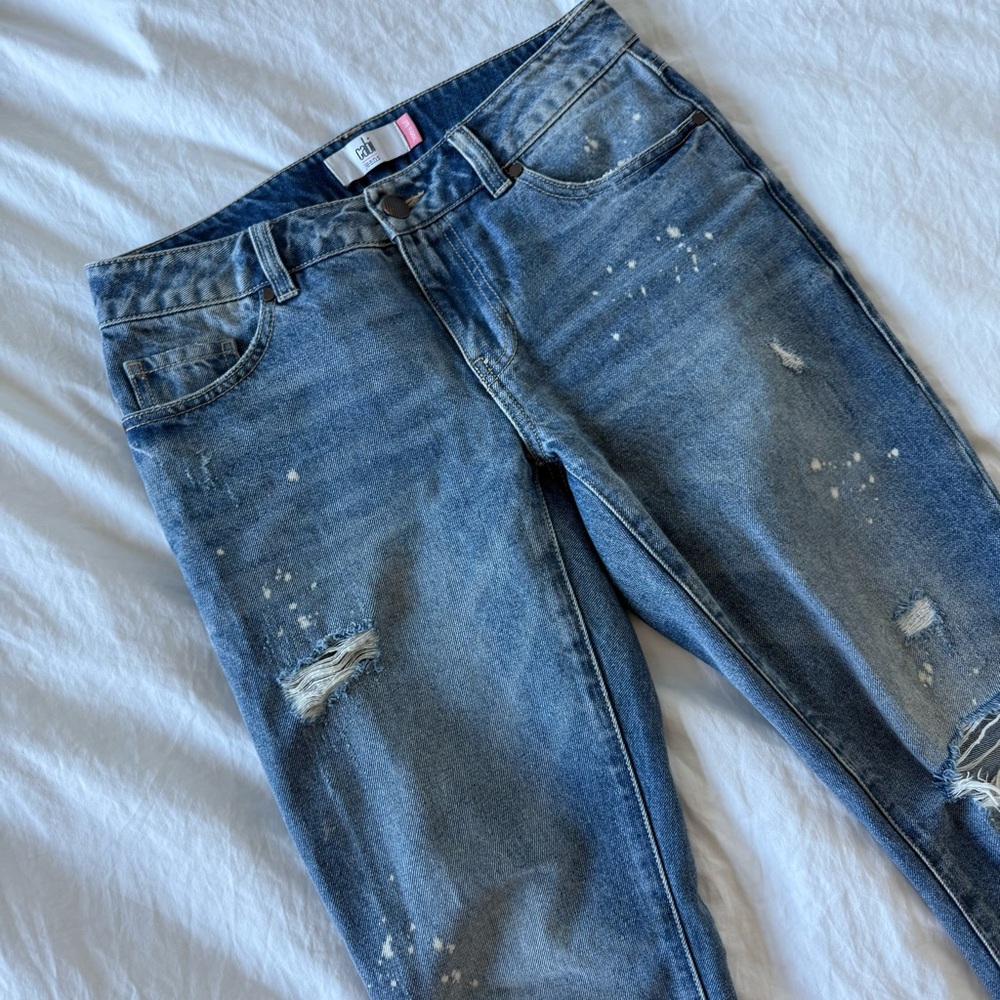 CABI Women's Distressed BF Blue Jeans